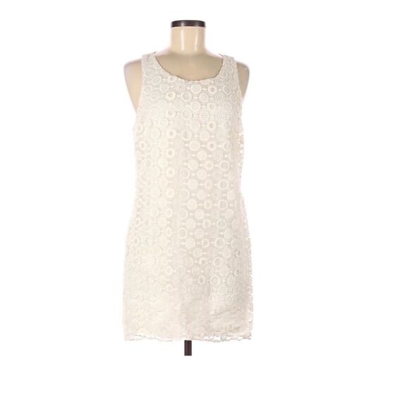 Like 🆕 PINK OWL white dress with lace-like embroidered overlay, size M - Picture 3 of 7